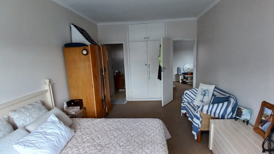 1 Bedroom Property for Sale in St Georges Park Eastern Cape